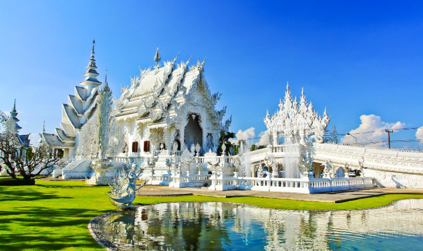 Discover the Majestic Temples and Palaces of Thailand: A Journey Through History and Culture